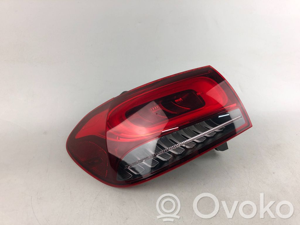 Mercedes-Benz EQA Takavalot 