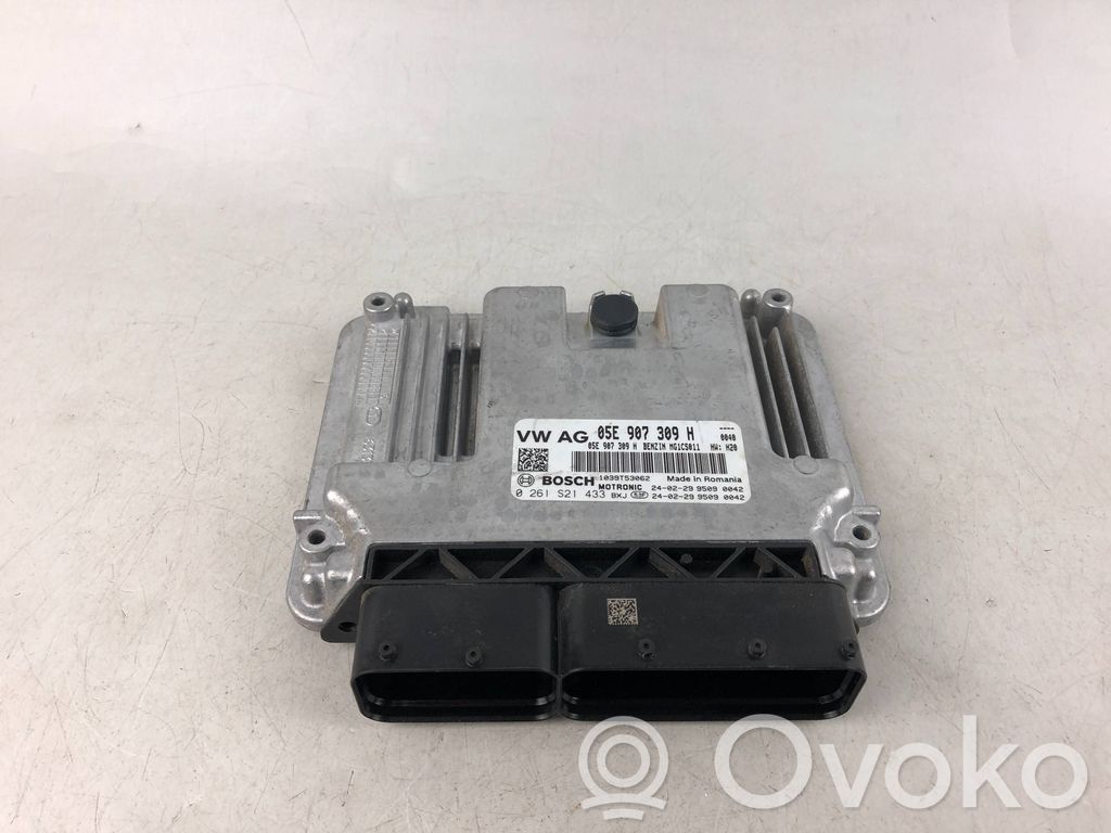 Skoda Kodiaq Engine control unit/module 