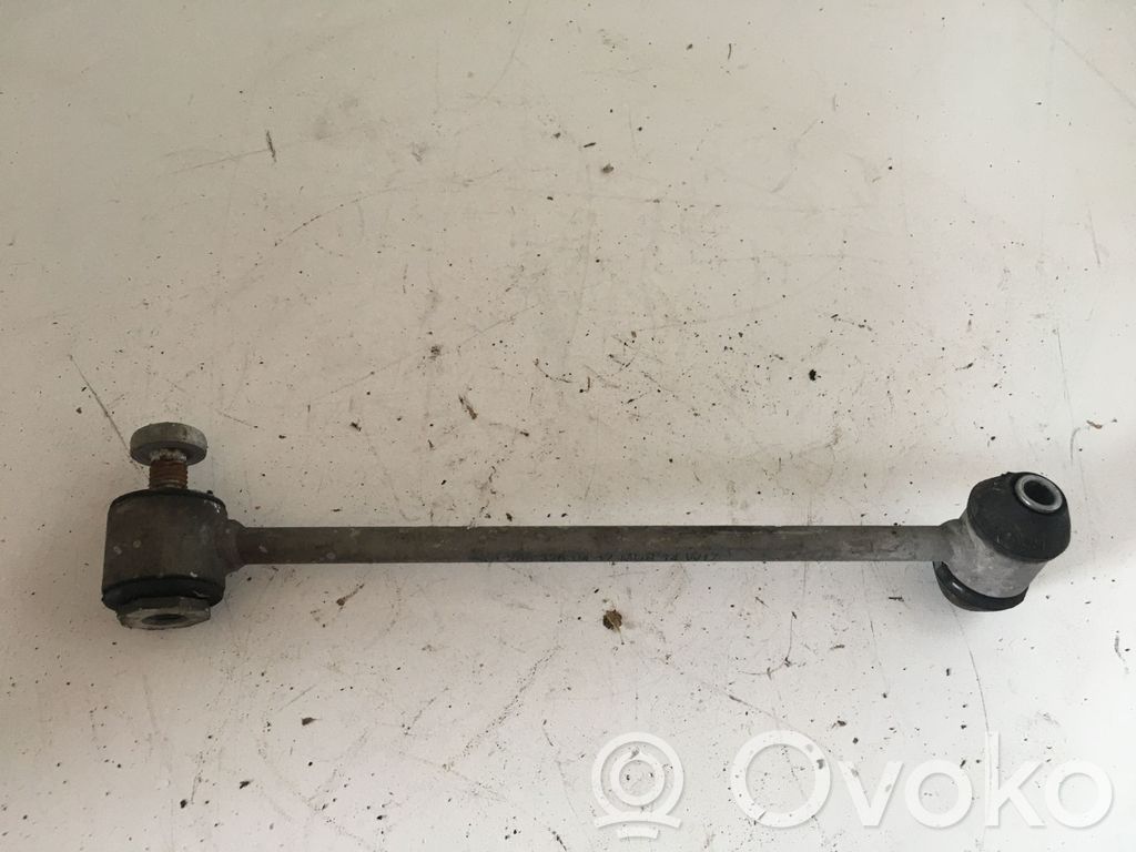 Rear anti-roll bar/stabilizer link   A2053260417