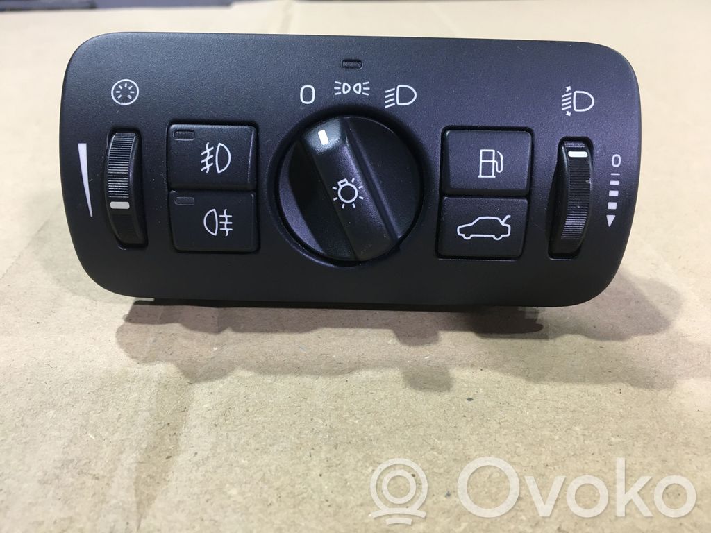 Volvo XC60 Przełącznik świateł 