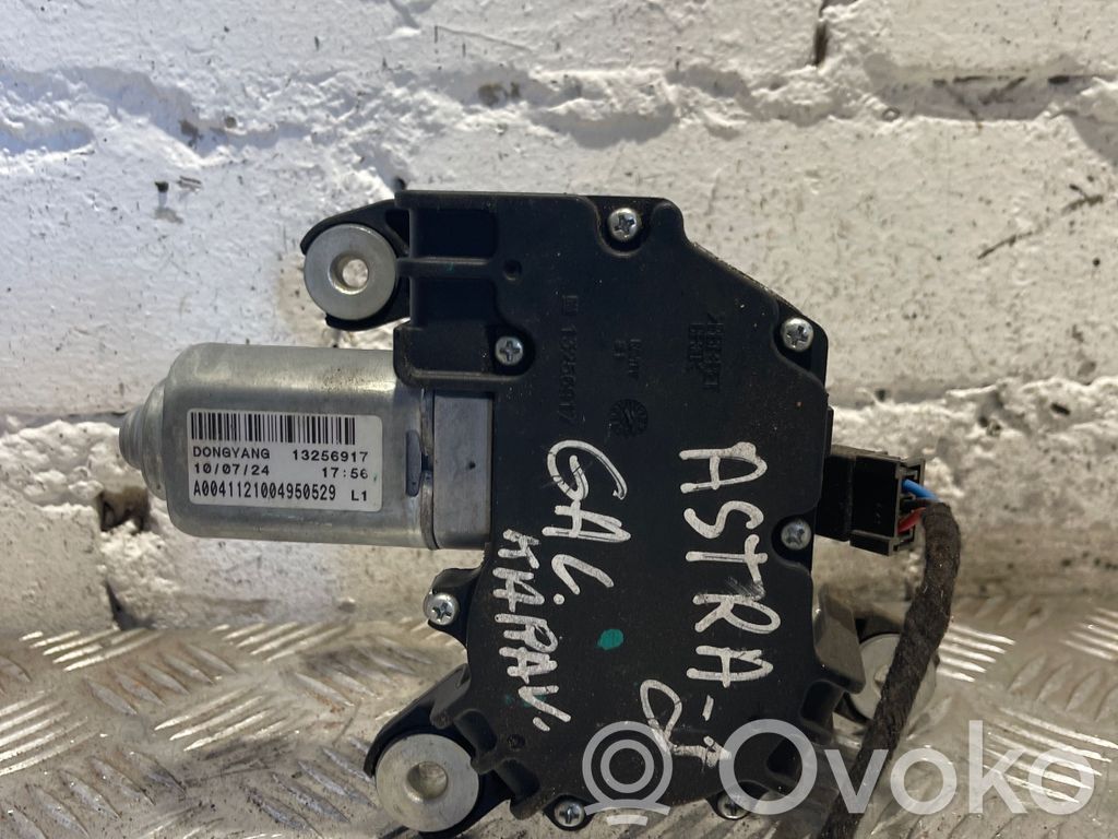 Opel Astra J Silniczek wycieraczki szyby tylnej 