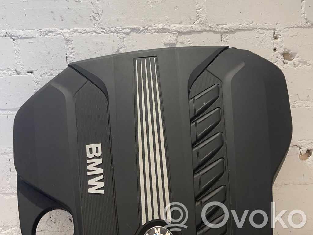 BMW X5 E70 Engine cover (trim) 