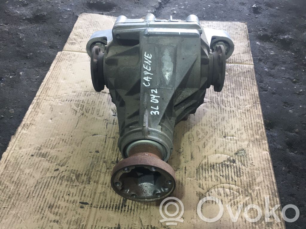 Porsche Cayenne (92A) Tylny mechanizm różnicowy 