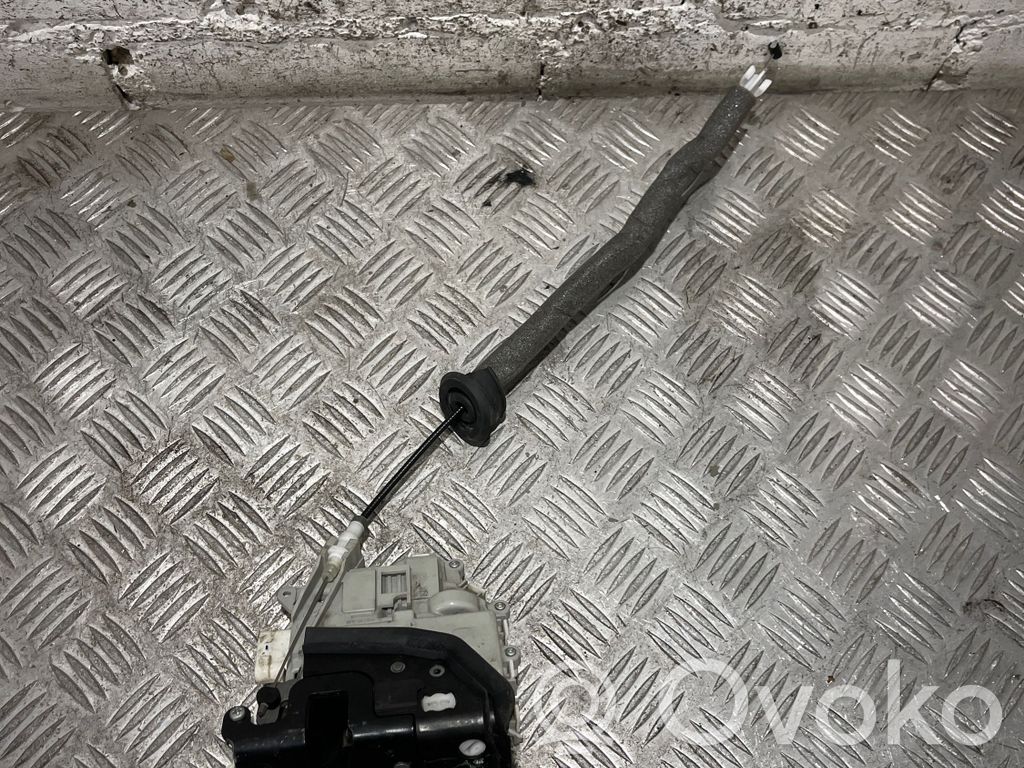 Audi A7 S7 4G Front door lock 
