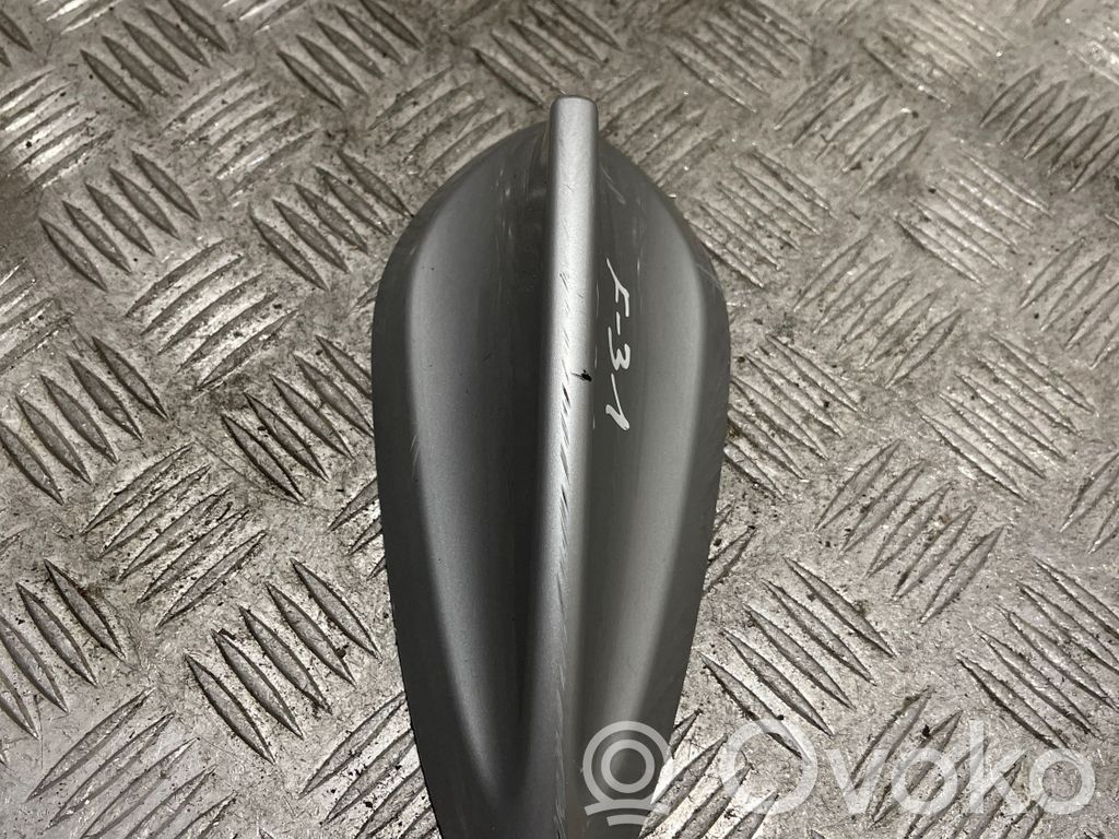 BMW 3 F30 F35 F31 Osłona anteny dachowej GPS 