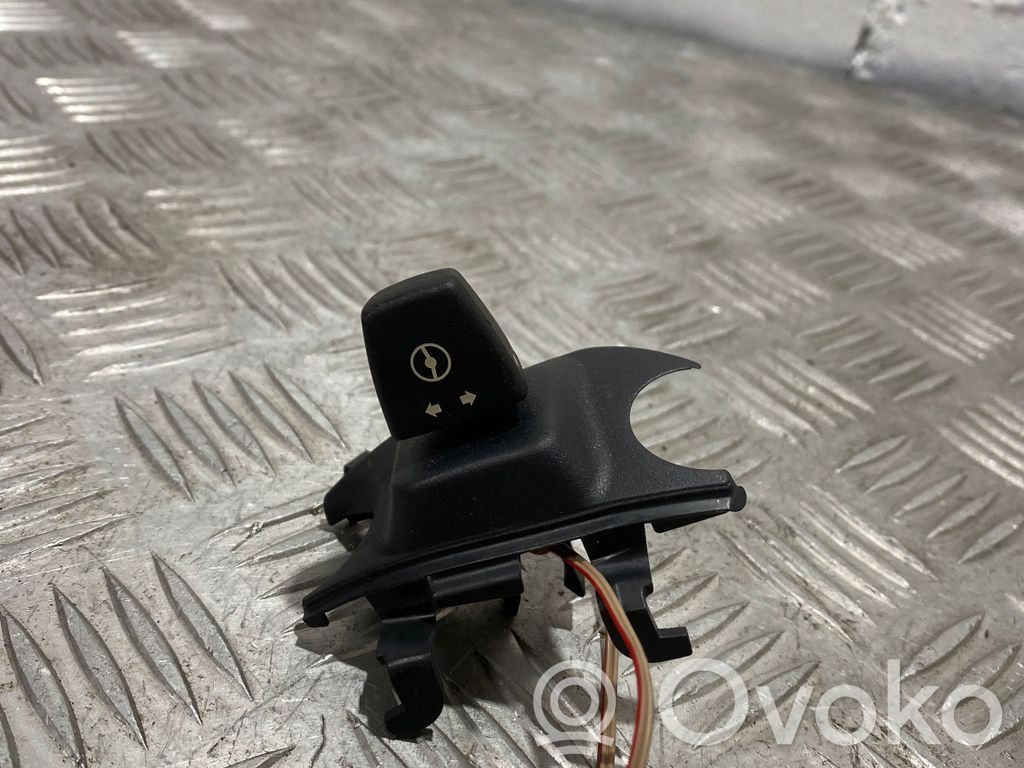 BMW X5 E70 Steering wheel adjustment switch 