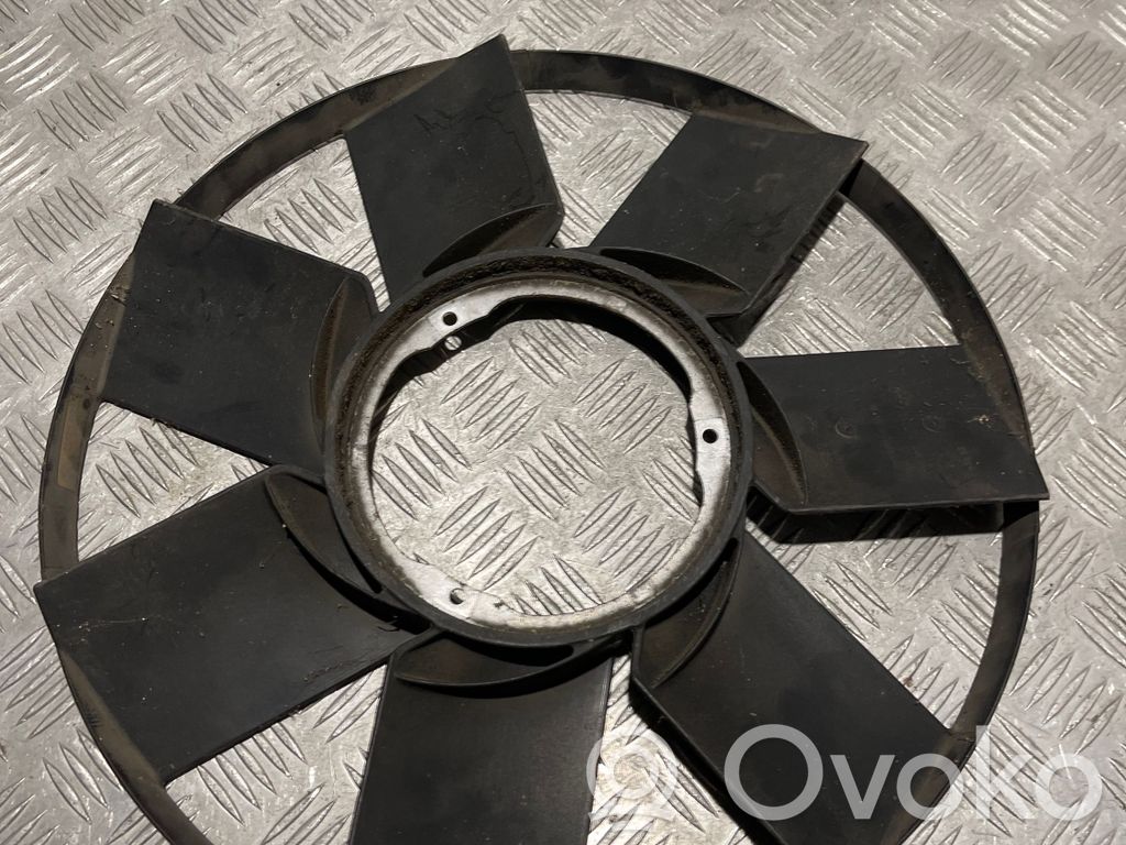 BMW 7 E65 E66 Ventiliatora propellers 