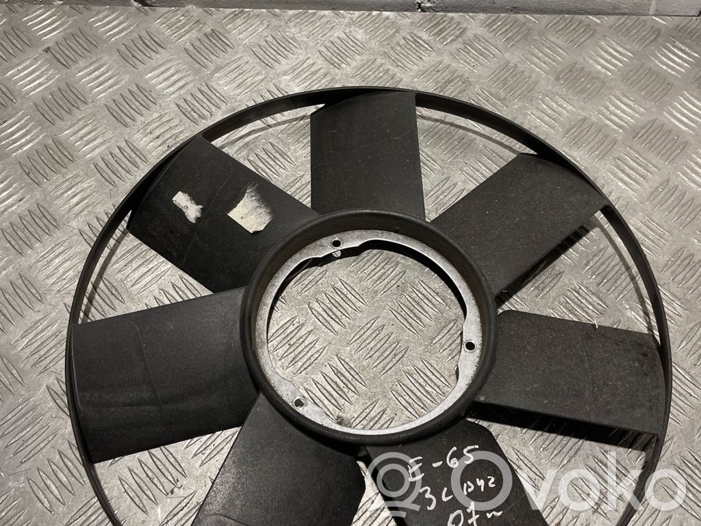 BMW 7 E65 E66 Ventiliatora propellers 