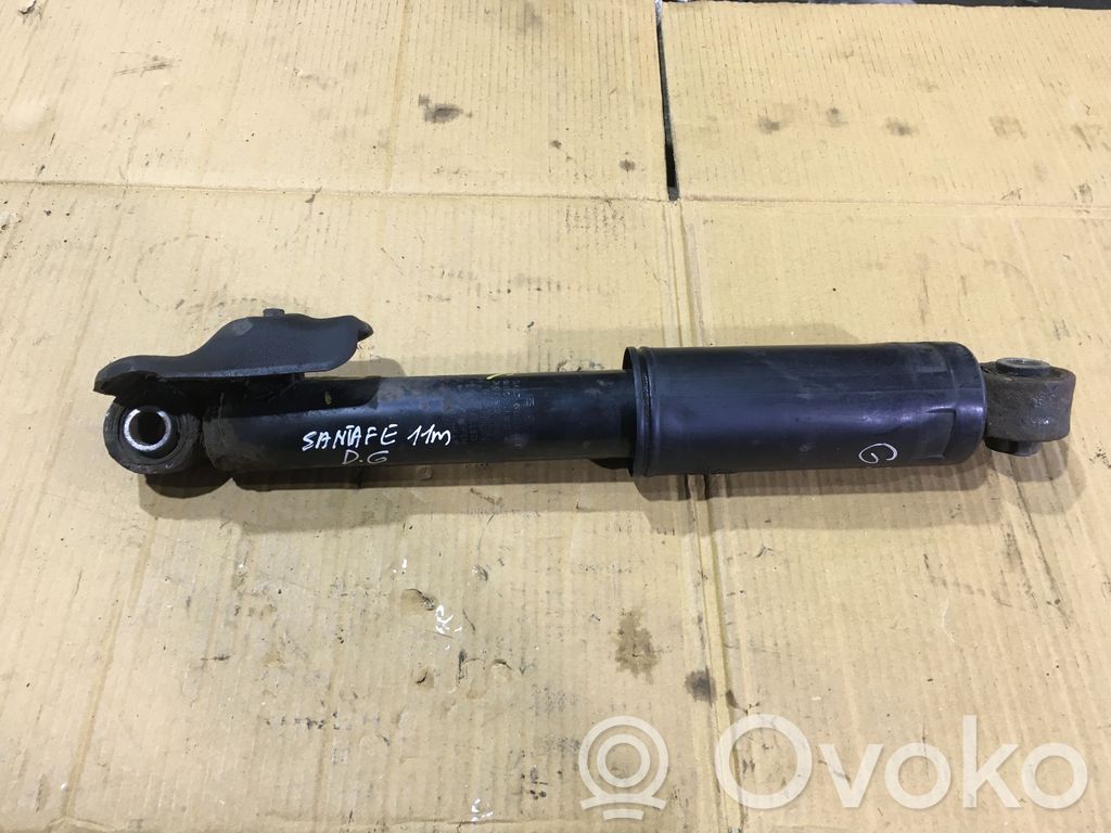 Hyundai Santa Fe Stoßdämpfer hinten 