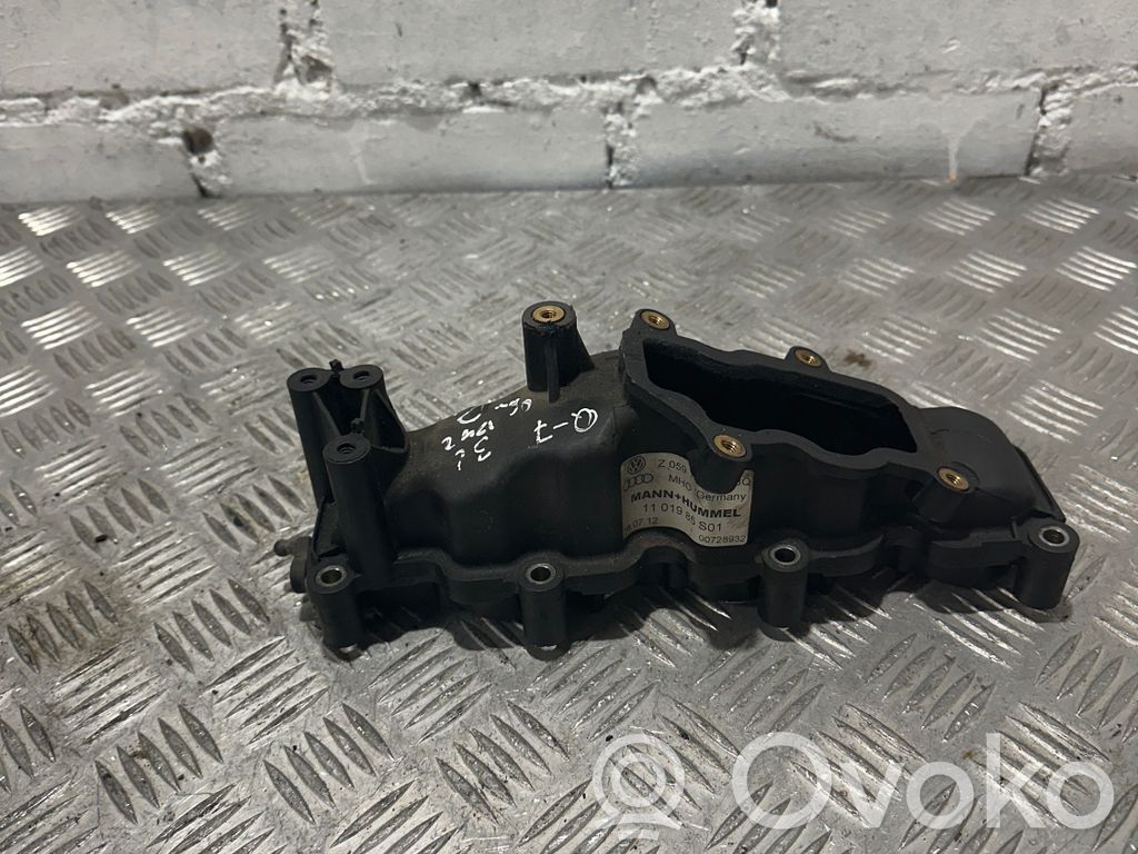 Audi Q7 4L Intake manifold 