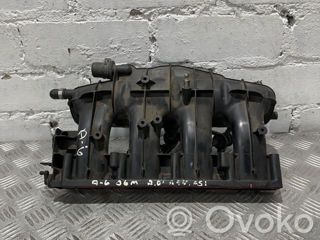 Audi A6 S6 C6 4F Colector de admisión 