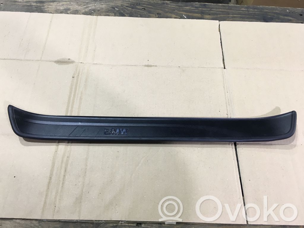 BMW 3 E90 E91 Side skirt front trim 