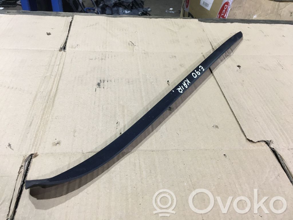 BMW 3 E90 E91 Windshield trim 