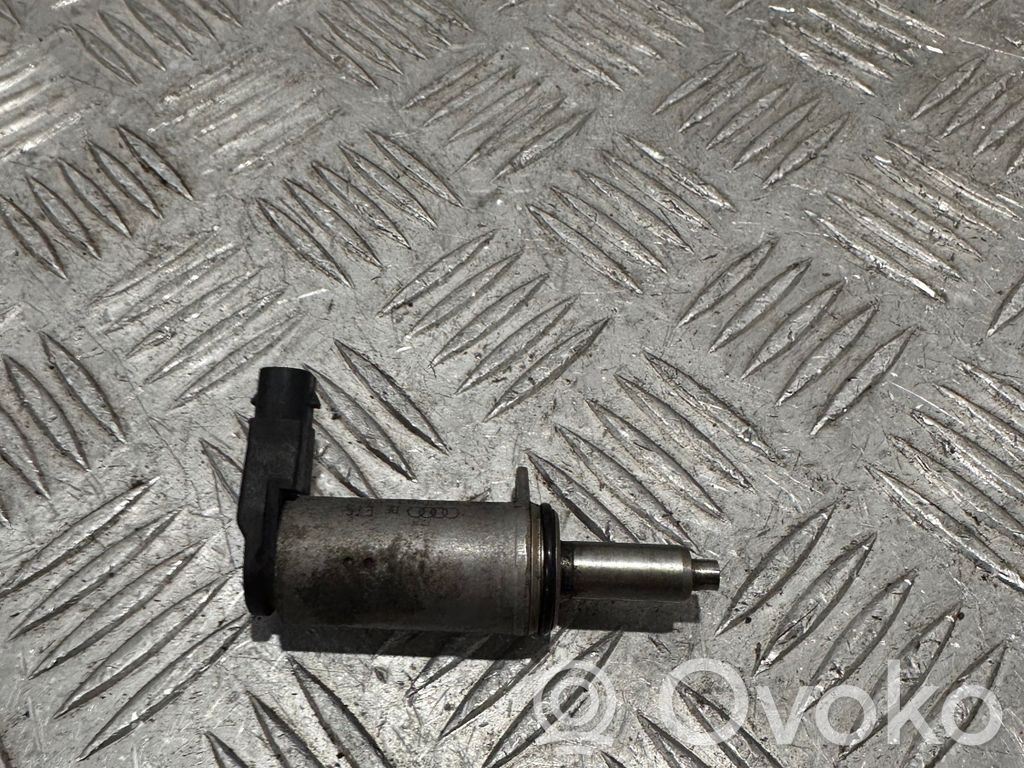 Audi A4 S4 B8 8K Anturi 