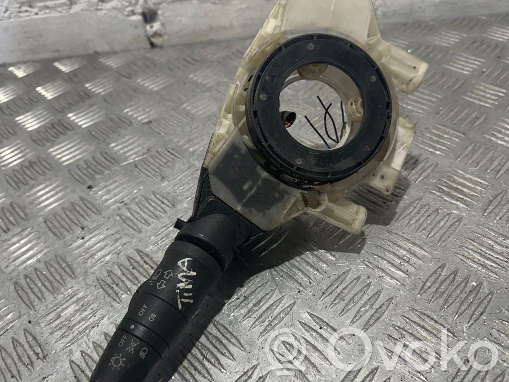 Nissan Primera Leva indicatori 