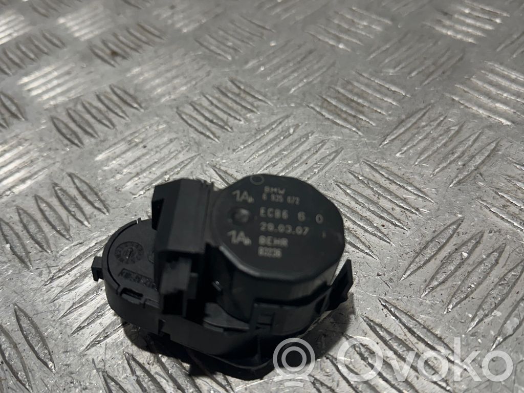 Oro sklendės varikliukas   6935072