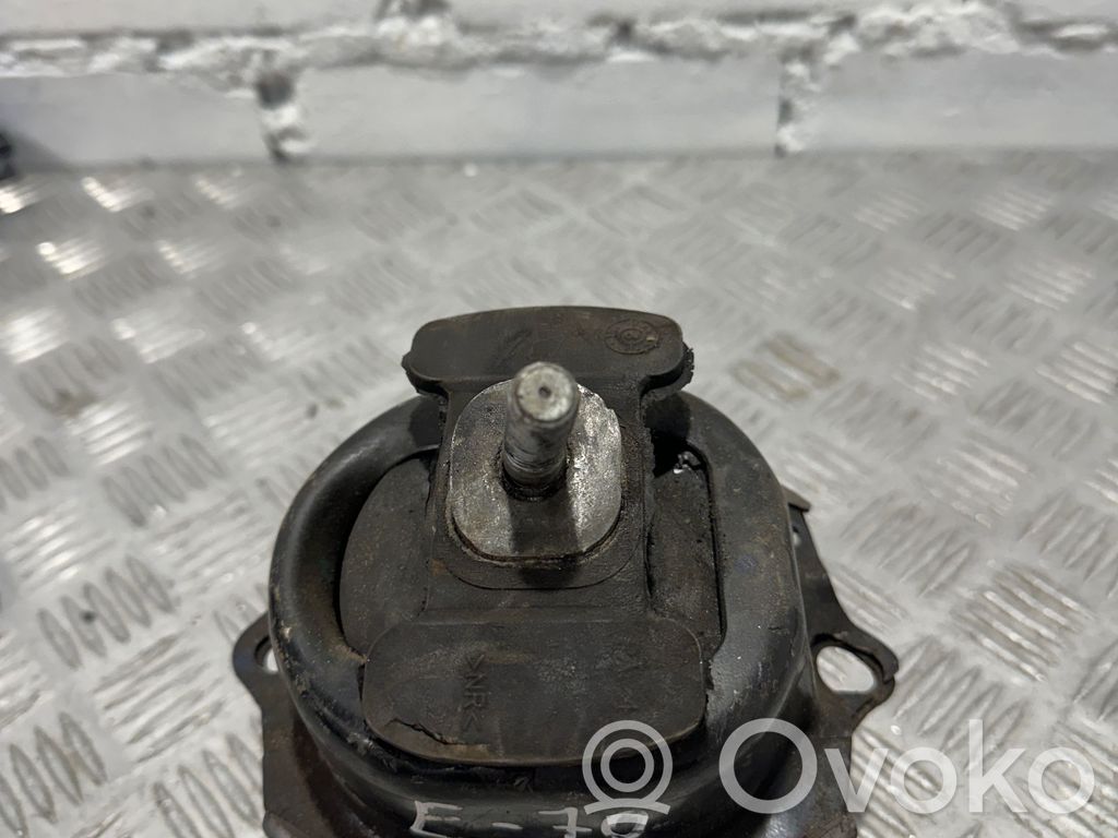 BMW X5 E70 Engine mount bracket 
