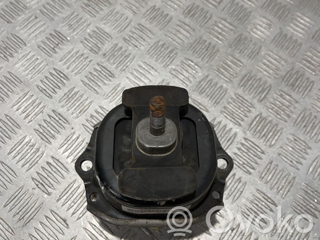 BMW X5 F15 Engine mount bracket 