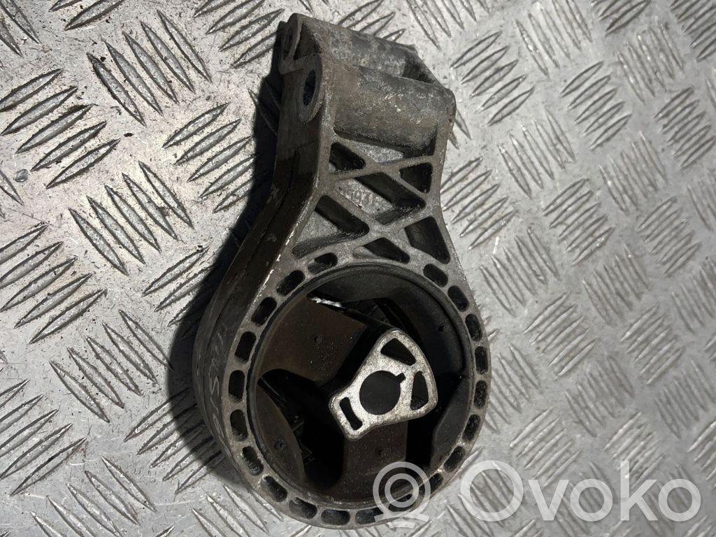 Opel Insignia A Engine mount bracket 