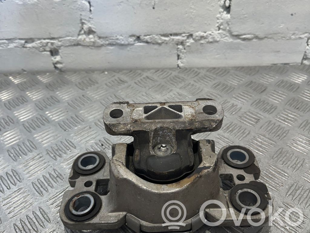 Volvo XC60 Gearbox mount 