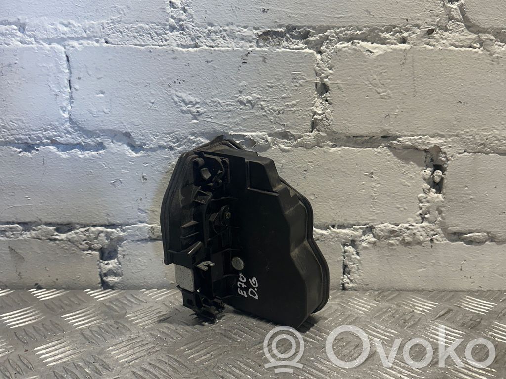 Takaoven lukko   7276674
