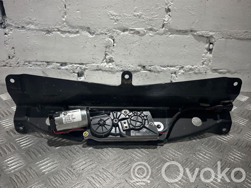 BMW X5 E70 Aizmugurējā pārsega slēdzene 