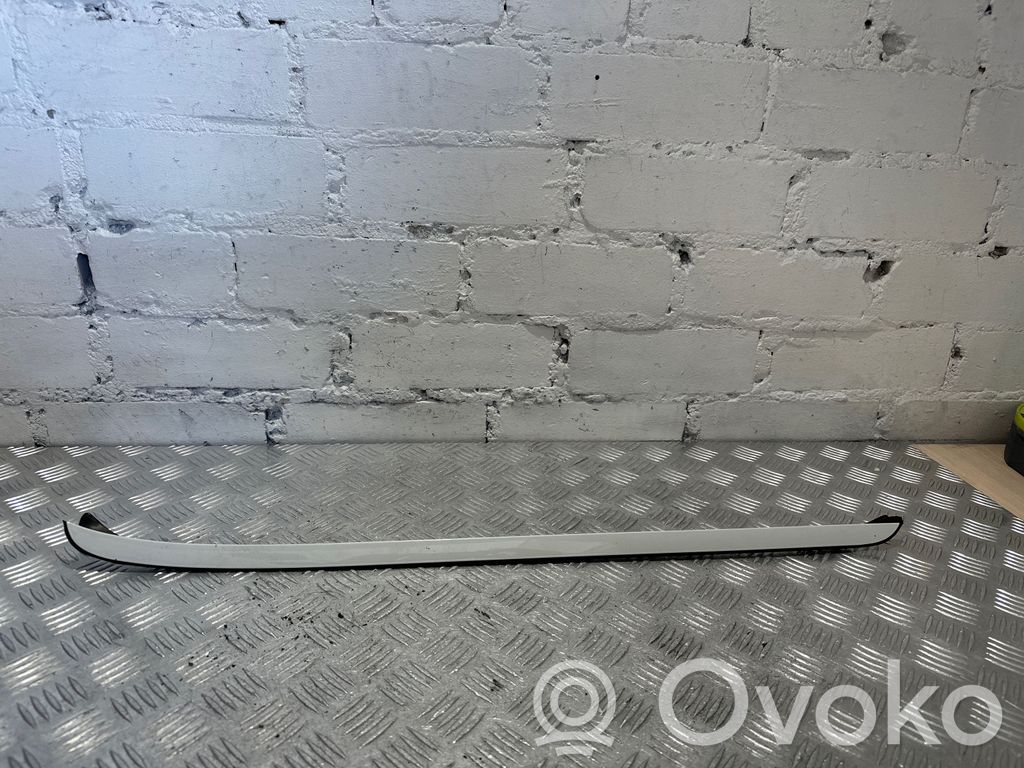 BMW X5 E70 Windshield trim 