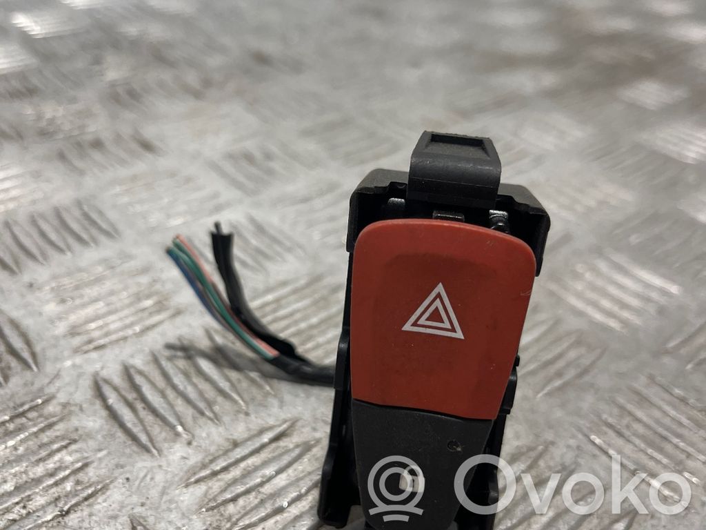 Renault Megane III Hazard light switch 
