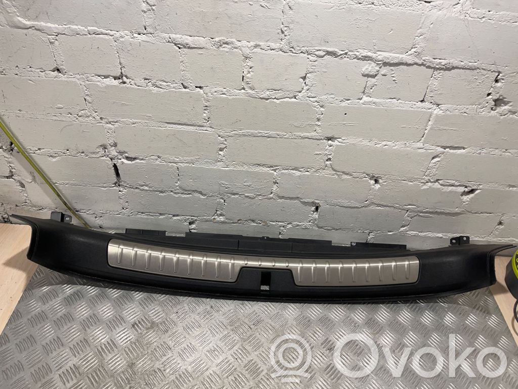 BMW X6 F16 Osłona pasa bagażnika 