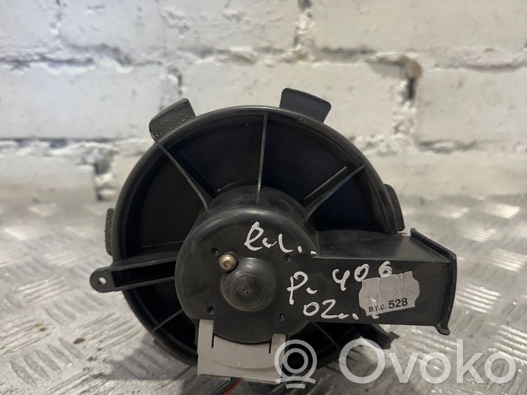 Peugeot 307 Mazā radiatora ventilators 