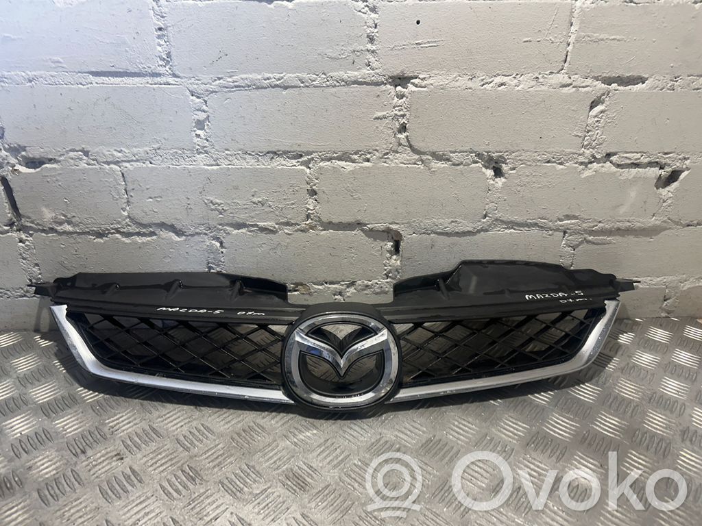 Front grill   C23550711