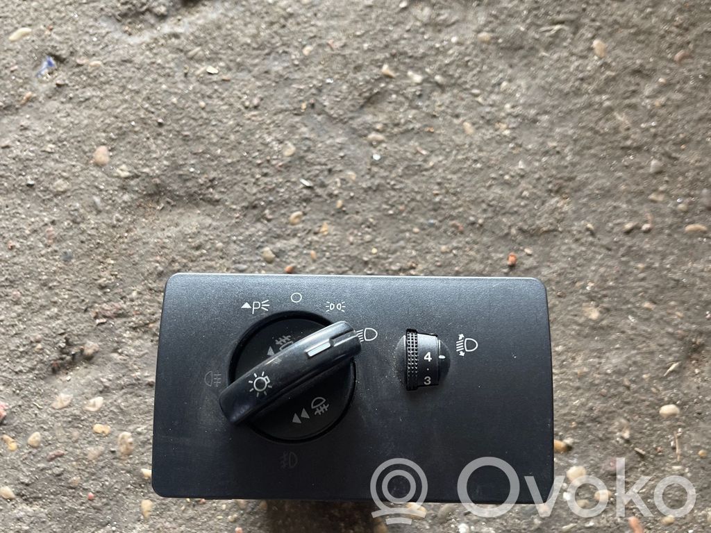 Ford Mondeo Mk III Light switch 