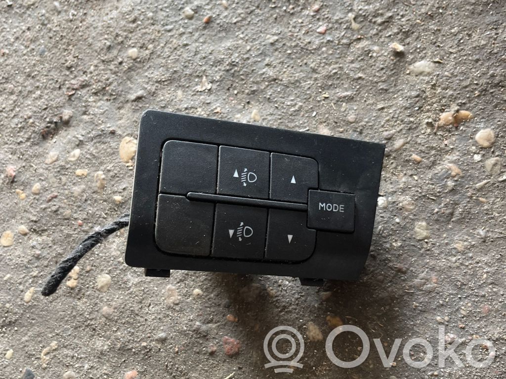 Citroen Jumper Headlight level height control switch 