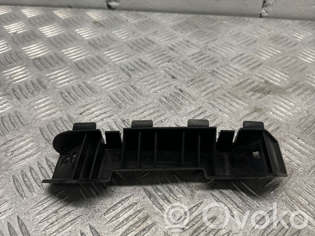 KIA Ceed Front bumper mounting bracket 