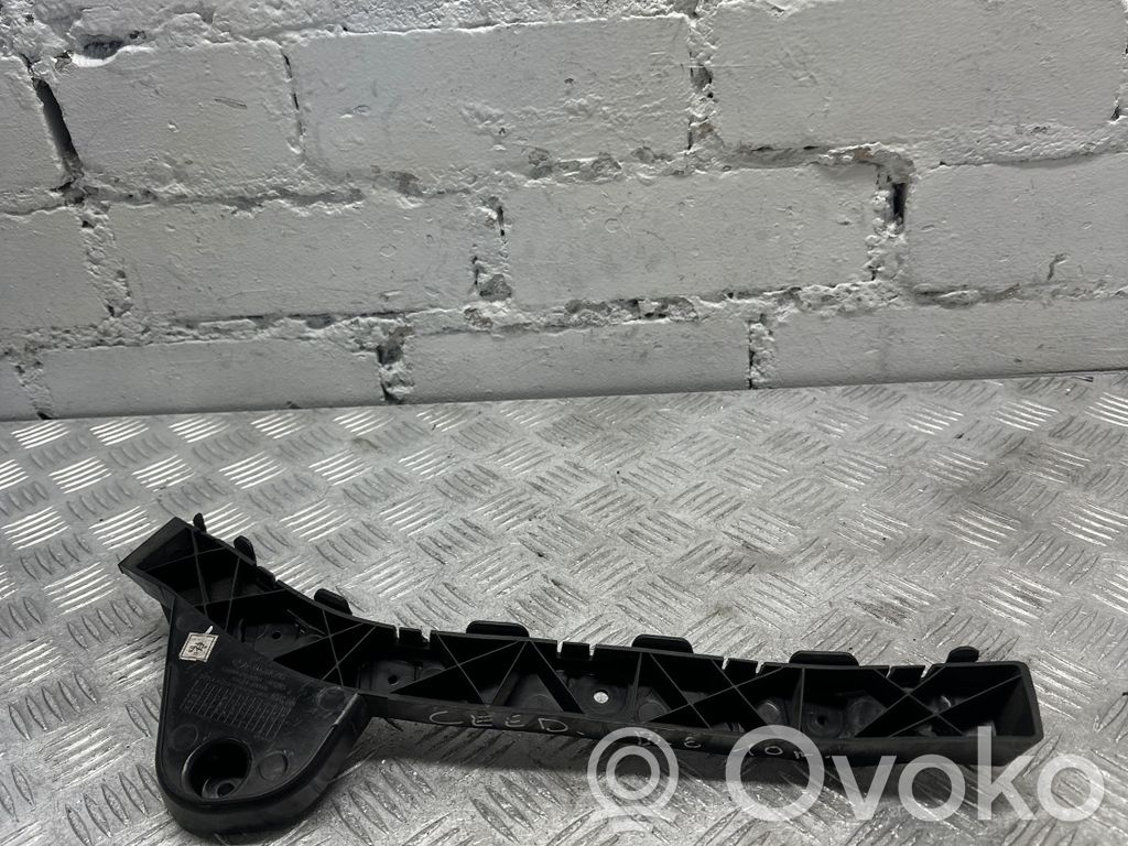 Rear bumper mounting bracket   866141H100
