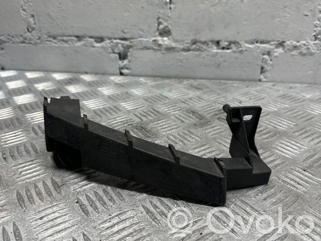 Mazda 6 Headlight/headlamp mounting bracket 
