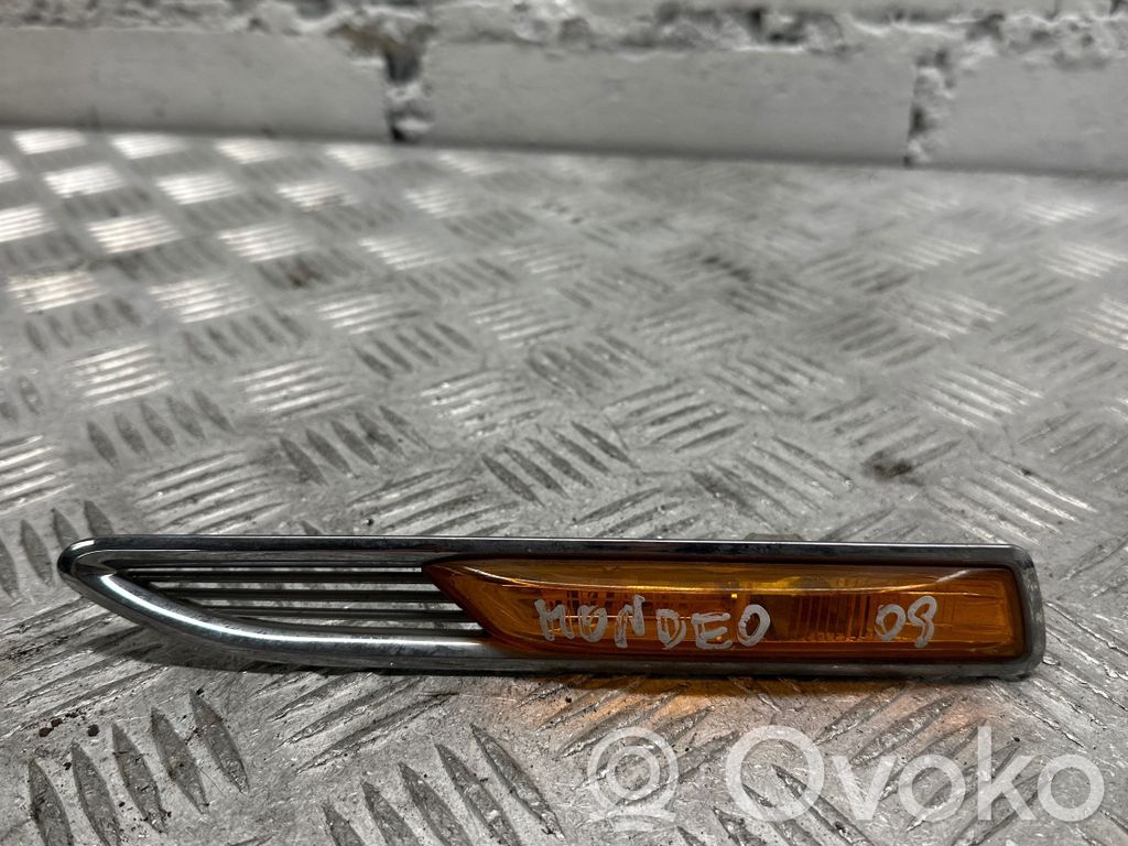 Ford Mondeo MK IV Kierunkowskaz błotnika przedniego 