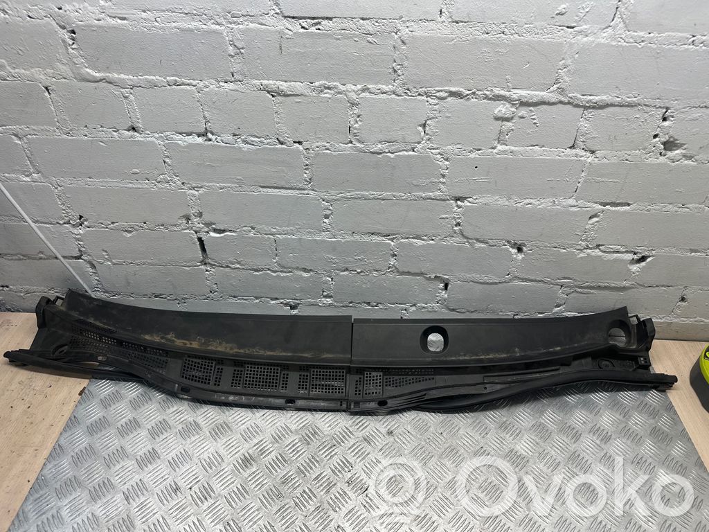 Mazda 5 Valytuvų apdaila (-os) 