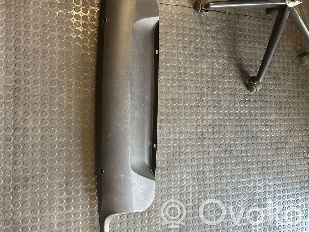 Volvo V70 Apakšējā bampera daļa 