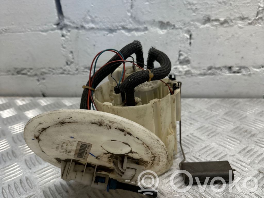 Opel Astra H In-tank fuel pump 