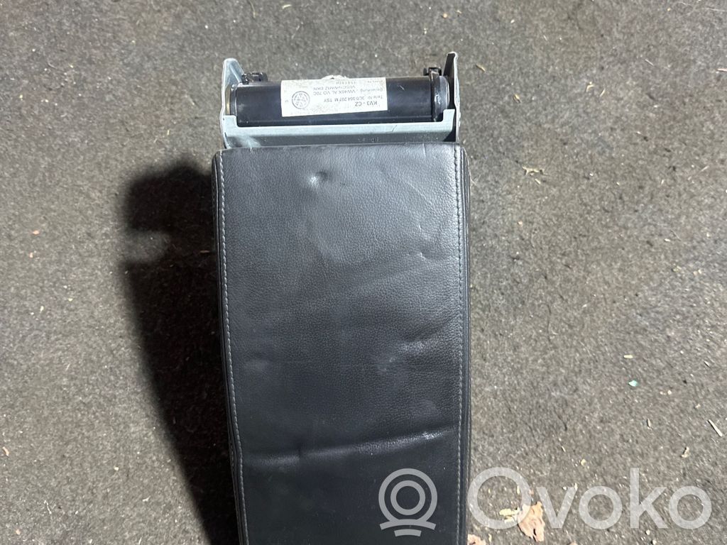 Volkswagen PASSAT B6 Armrest 