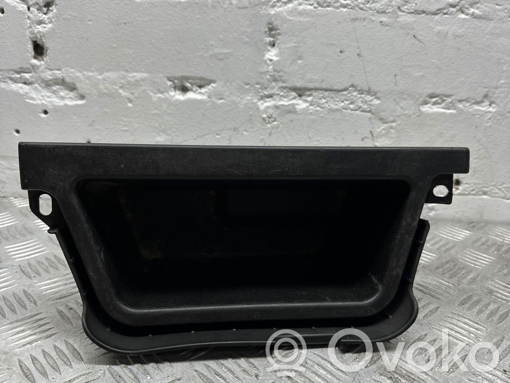 BMW X5 E70 Kita bagažinės apdailos detalė 