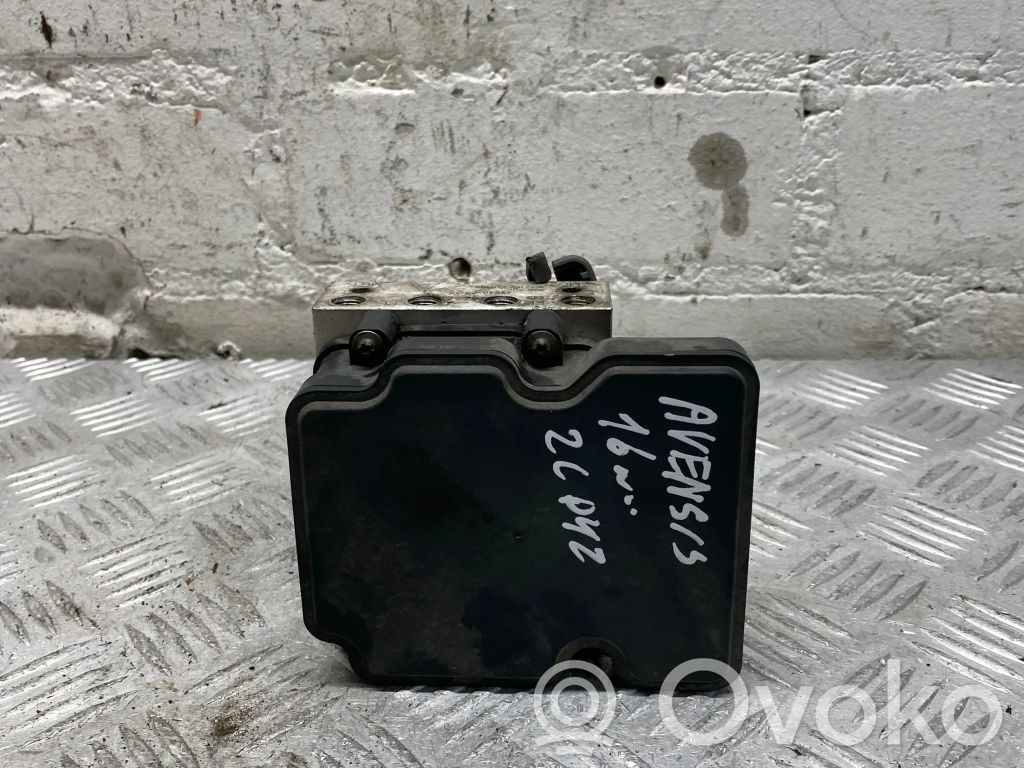 Toyota Avensis T270 ABS bloks 