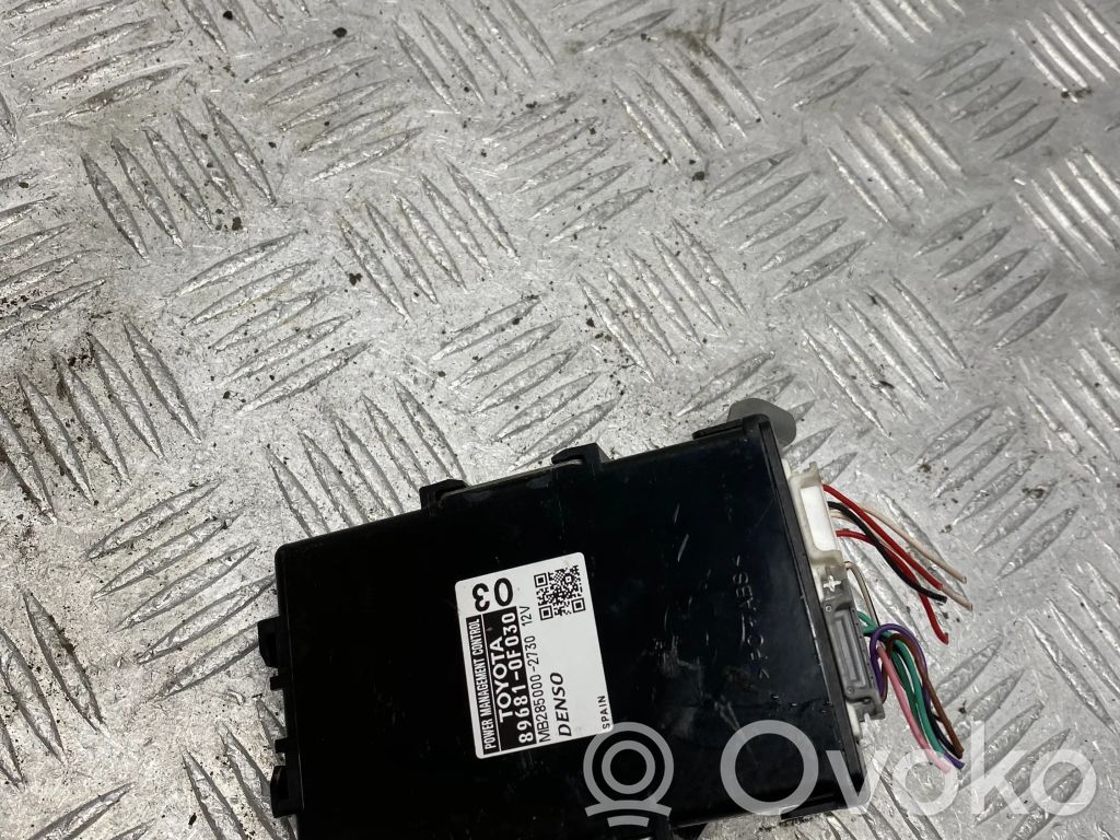Toyota Avensis T270 Other control units/modules 