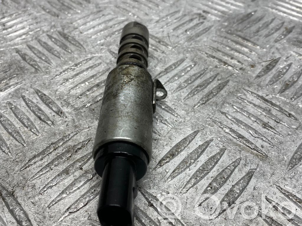 Audi A8 S8 D4 4H Camshaft vanos timing valve 