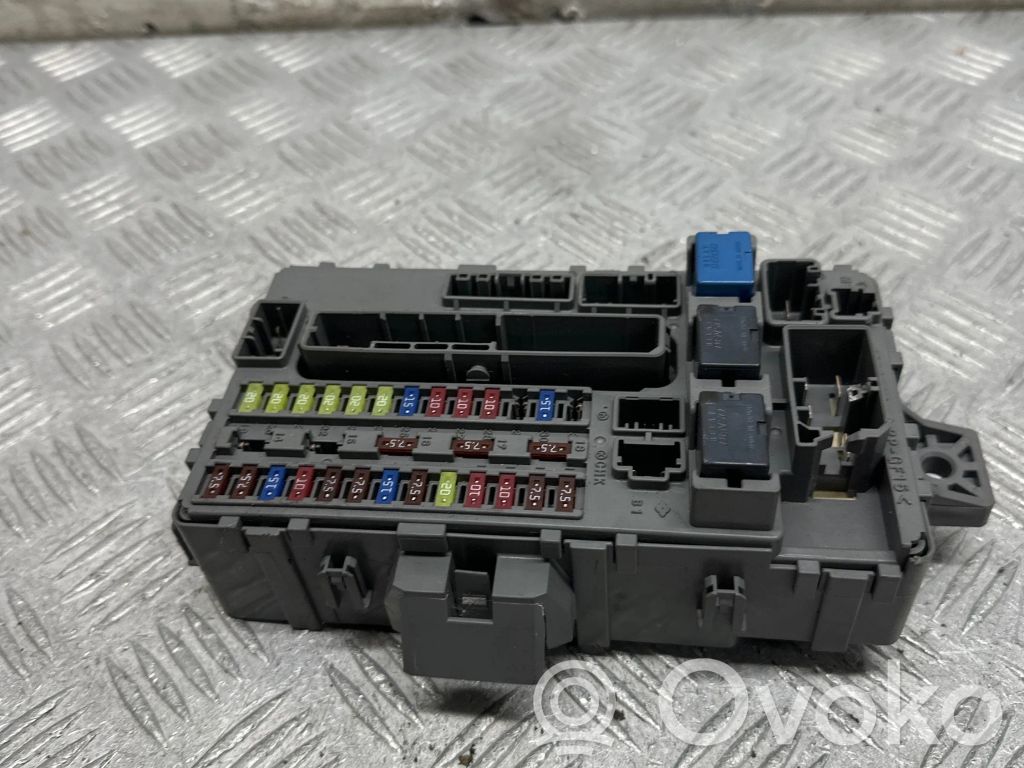 Honda Accord Fuse module 