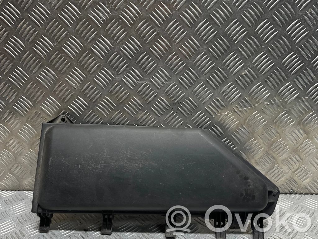 BMW 5 E60 E61 Cabin air micro filter cap 