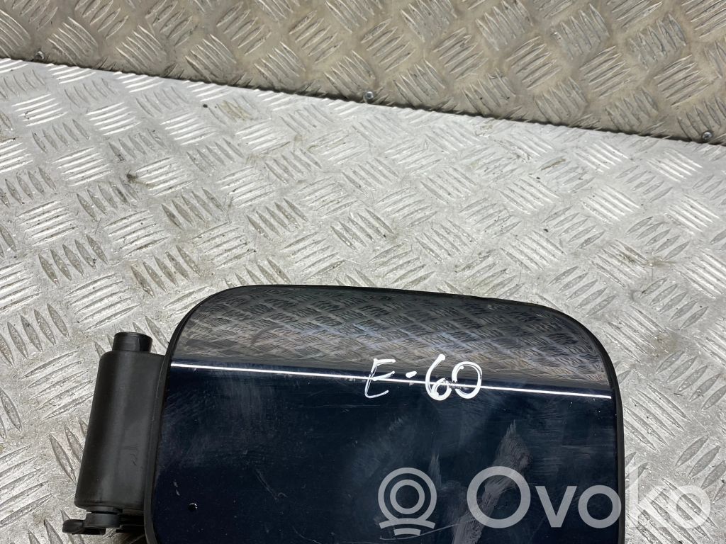 BMW 5 E60 E61 Fuel tank cap 