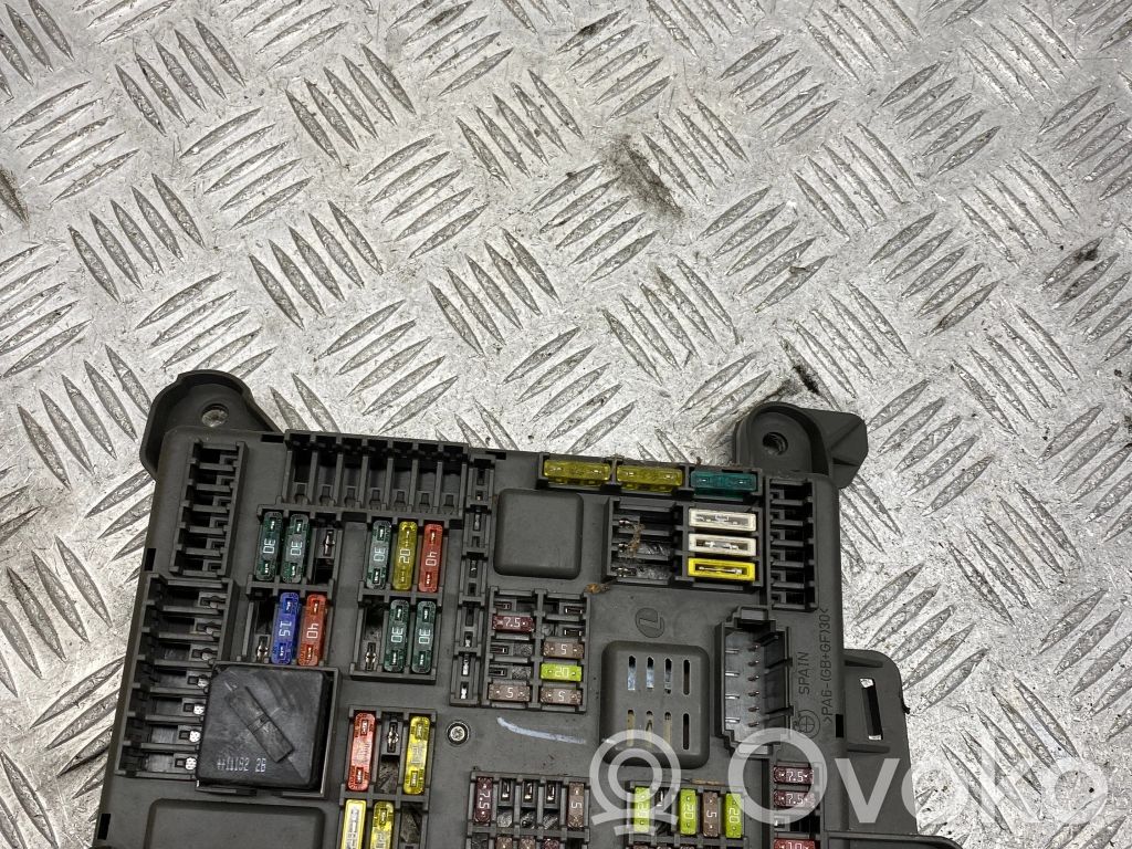 BMW X5 E70 Fuse module 