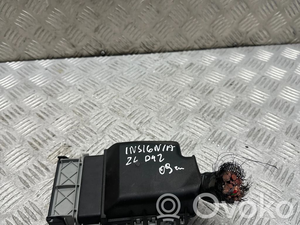 Opel Insignia A Fuse module 